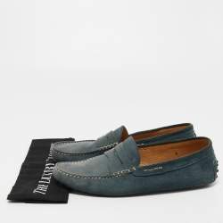 مملوكة مسبقًا Tods Grey Suede Gommini Slip On Loafers Size 42