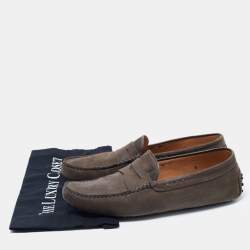 مملوكة مسبقًا Tod's Dark Grey Nubuck Leather Gommini Loafers Size 42