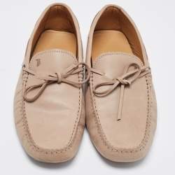 Pre Owned Tod's Beige Leather Gommino Loafers Size 42