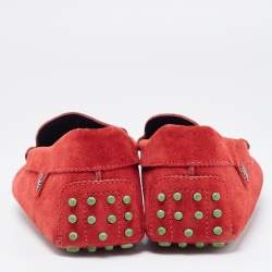 مملوكة مسبقًا Tod's For Ferrari Red Suede Slip On Loafers Size 42
