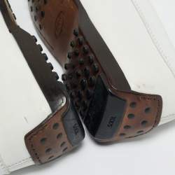 Pre Owned لوفرز تودز سليب أون جلد أبيض مقاس 42.5