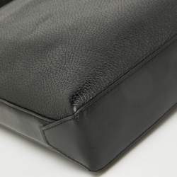 Tom Ford Black Grain Leather Messenger Bag