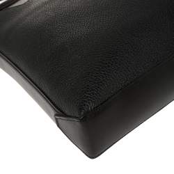 Pre Owned Tom Ford Black Grain Leather Messenger Bag