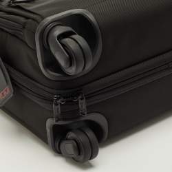 Pre Owned حقيبة مستندات تومي ألفا 3 ديلوكس نايلون أسود بأربع عجلات