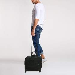 Pre Owned حقيبة مستندات تومي ألفا 3 ديلوكس نايلون أسود بأربع عجلات