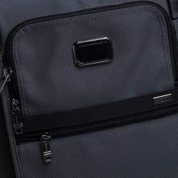 Pre Owned Tumi Grey/Black Nylon Alpha 2 International Expandable 4 Wheel Carry On Luggage