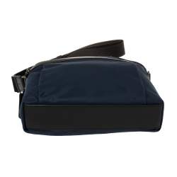 Pre Owned TUMI Navy Blue/Black Nylon Freeland Double Zip Crossbody Bag