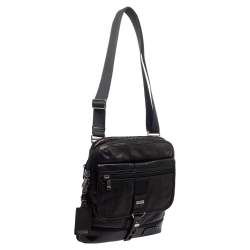 TUMI Black Leather Annapolis Zip Flap Messenger Bag