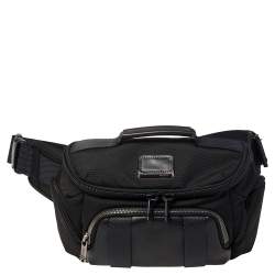 Tumi Black Nylon and Leather Newport Utility Belt Pouch TUMI | TLC