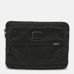 Pre Owned TUMI Alpha 3 Medium Black Nylon Laptop Cover 