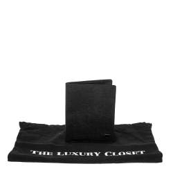 Pre Owned Tumi Black Textured Leather Passport Case