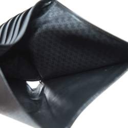 Pre Owned Tumi Black Textured Leather Passport Case