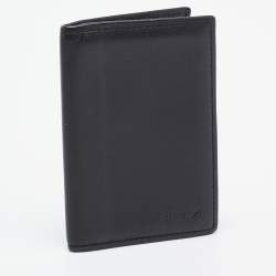 TUMI Black Leather Bifold Card Holder