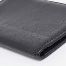TUMI Black Leather Bifold Card Holder