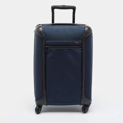 مملوكة مسبقًا TUMI Gen 4.3 Lightweight Blue/Black Nylon International Carryon Luggage