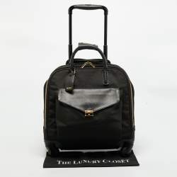 مملوكة مسبقًا TUMI Soma Larkin Black Nylon 4 Wheeled Compact Luggage