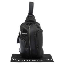 Pre Owned TUMI Black Nylon and Leather Alpha Bravo Saratoga Sling Bag
