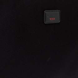 Pre Owned Tumi Black Neoprene Laptop Cover