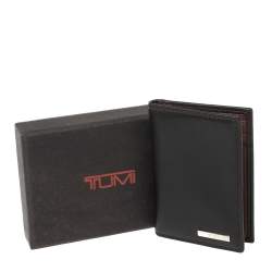 Pre Owned Tumi Black Leather Bifold Card Case