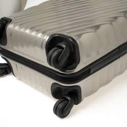 Pre Owned TUMI Sliver Polycarbonate 19 Degree International Carry On Luggage