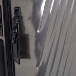 Pre Owned TUMI Sliver Polycarbonate 19 Degree International Carry On Luggage