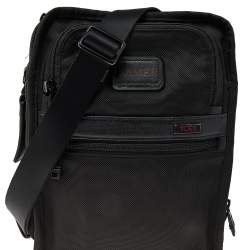 Pre Owned TUMI Black Nylon Alpha 2 Messenger Bag