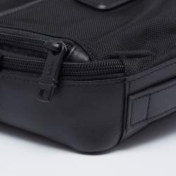 Pre Owned Tumi Black Nylon And Leather Triple Zip Alpha Pouch
