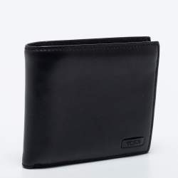 Pre Owned TUMI Black Leather Bifold Compact Wallet