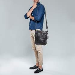 Tumi Black Leather Double Zip Messenger Bag