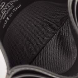 Pre Owned Valentino Black Leather VLTN Logo Card Holder