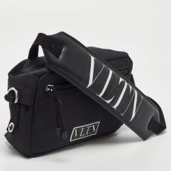 Pre Owned Valentino Black Nylon VLTN Front Pocket Messenger Bag 