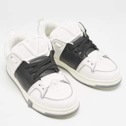 مملوكة مسبقًا حذاء رياضي فالنتينو VL7N جلد وكانفاس رصاصي/أبيض بعنق منخفض مقاس 42