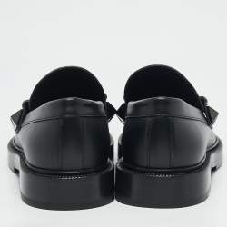 Pre Owned Valentino Black Leather Rockstud VLogo Loafers Size 42.5
