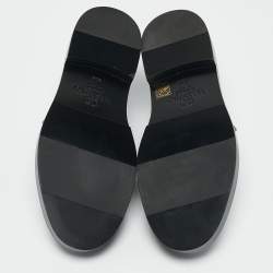 Pre Owned Valentino Black Leather Rockstud VLogo Loafers Size 42.5