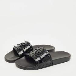 Pre Owned Valentino Black Rubber Rockstud Pool Slides Size 46