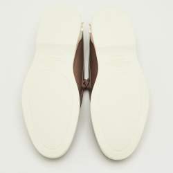 مملوكة مسبقًا حذاء لوفرز فالنتينو سليب أون قماش مميز وجلد بني طيني روكستد مقاس 42.5