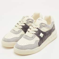 Pre Owned Valentino One Stud XL Size 41.5 Grey/White Suede and Leather Low Top Sneakers