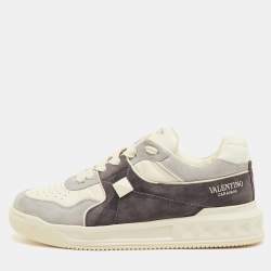 Pre Owned Valentino One Stud XL Size 41.5 Grey/White Suede and Leather Low Top Sneakers