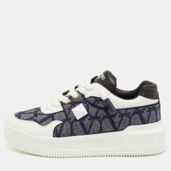 Pre Owned Valentino One Stud XL Size 41.5 Navy Blue/White Toile Iconographe Jacquard and Leather Sneakers