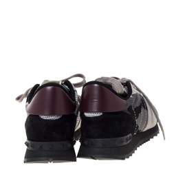 مملوكة مسبقًا Valentino Black/Grey Mesh And Leather Rockrunner Camouflage Rockstud Low Top Sneakers Size 40