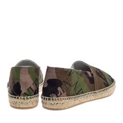 Pre Owned Valentino Camouflage Canvas VLTN Grid Espadrille Flat Sandals Size 44.5