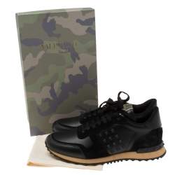 Pre Owned Valentino Black Leather and Suede Rockstud Low-Top Rockrunner Sneakers Size 43