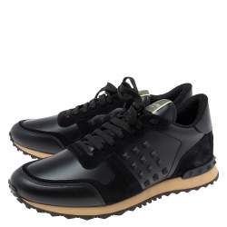 Pre Owned Valentino Black Leather and Suede Rockstud Low-Top Rockrunner Sneakers Size 43