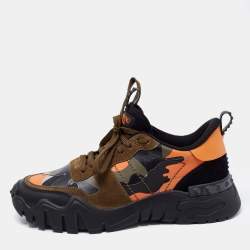 Pre Owned Valentino Multicolor Leather and Suede Rockrunner Sneakers Size 39