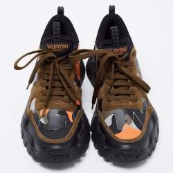 Pre Owned Valentino Multicolor Leather and Suede Rockrunner Sneakers Size 39