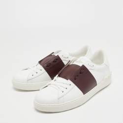 Pre Owned Valentino White/Burgundy Leather Rockstud Low Top Sneakers Size 42