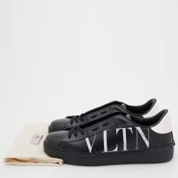 Pre Owned Valentino Black/White Leather VLTN Rockstud Low Top Sneakers Size 43.5