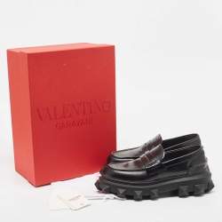 Valentino Garavani Black Leather Trackstud Loafers Size 43