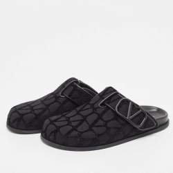 Pre Owned Valentino Garavani Black Fabric and Leather Toile Iconographe VLogo Mules Size 42