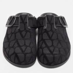 Pre Owned Valentino Garavani Black Fabric and Leather Toile Iconographe VLogo Mules Size 42